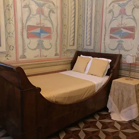 Residenza Galligari 3* פוליניו