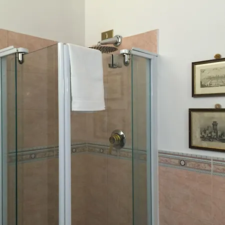 בית הארחה Residenza Galligari פוליניו
